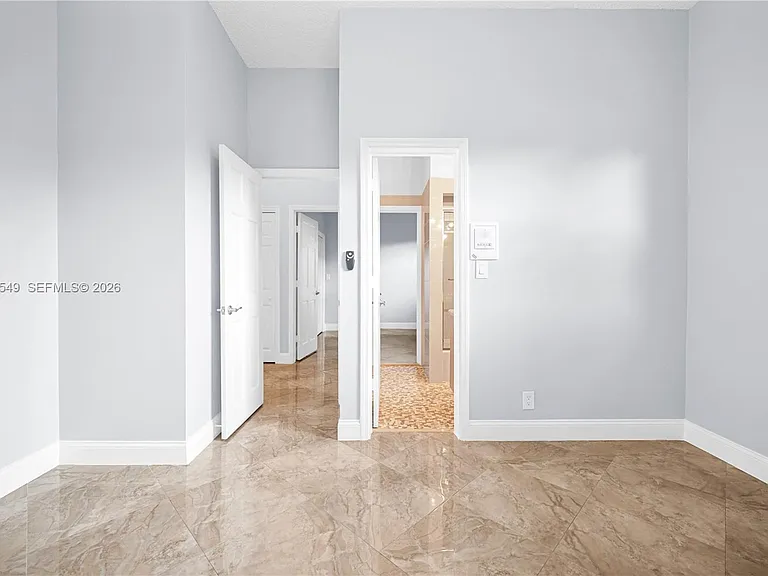 1067 SW 92nd Ave — Photo 38