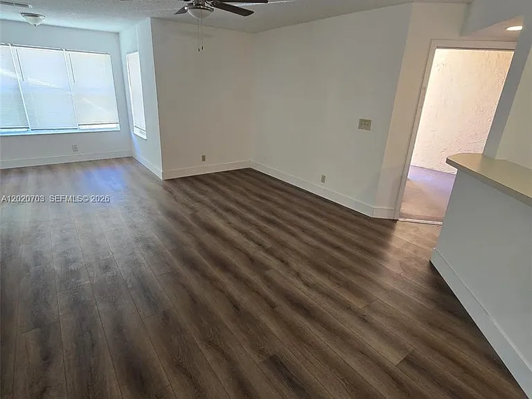 3340 Pinewalk Dr N #1518 — Photo 5