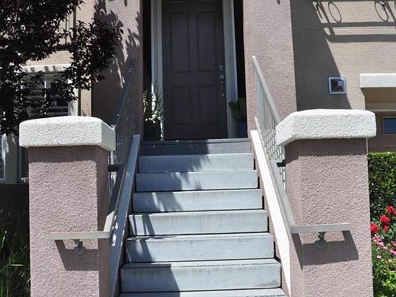 3rd image of 748 Portofino Pl