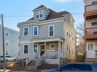 38 Sheffield Rd FLOOR 3, Roslindale, MA 02131