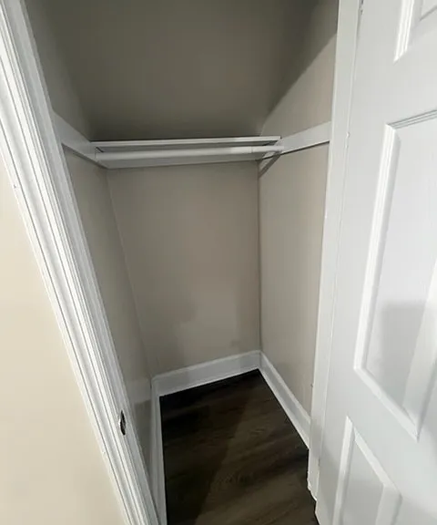 111 S Wilson Ave — Photo 22