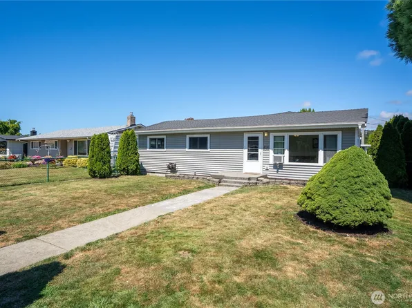 456 E Street, Blaine, WA 98230