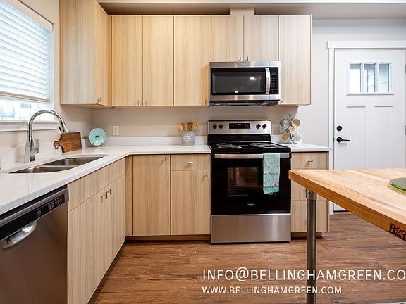 4th image of 4131 Prince Ct #101