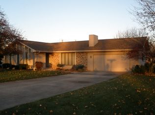 1557 Stogdill Rd, Bluffton, IN 46714