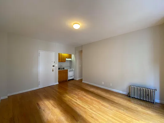 Rented by Oxford Property Group | media 5