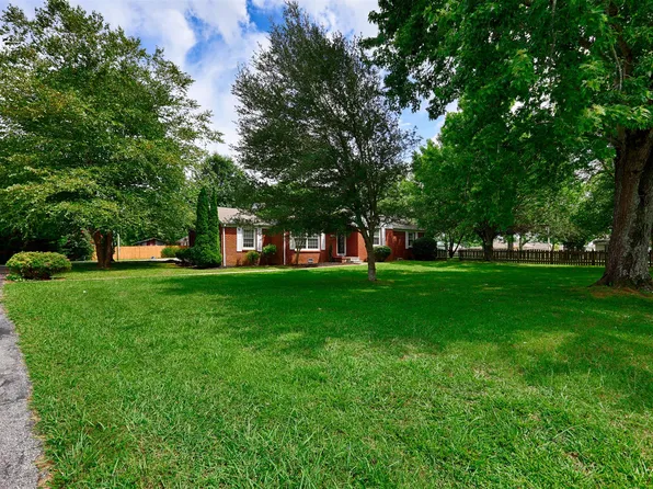 29526 3rd Ave E, Ardmore, AL 35739
