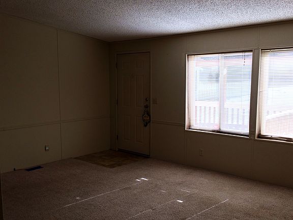 Living Room High Ceilings 