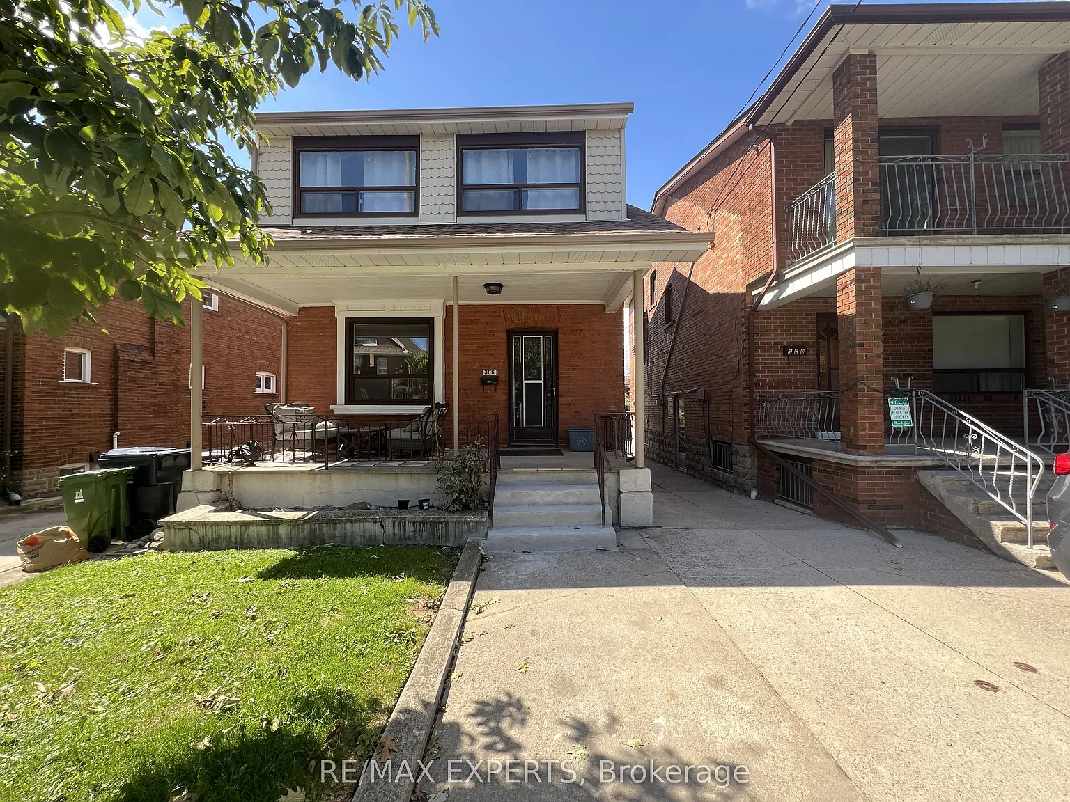 2 bed, $2,375 — Photo 1