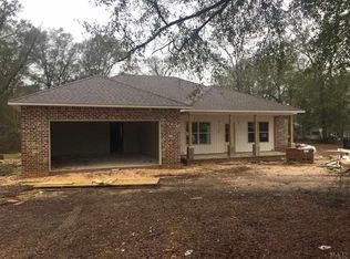 12633 Scenic Lake Dr, Jay, FL 32565