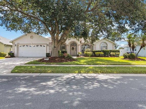3rd image of 3213 Bayview Ln