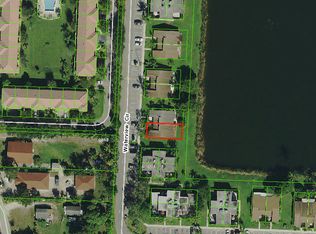 4902 Waterview Cir, Palm Springs, FL 33461