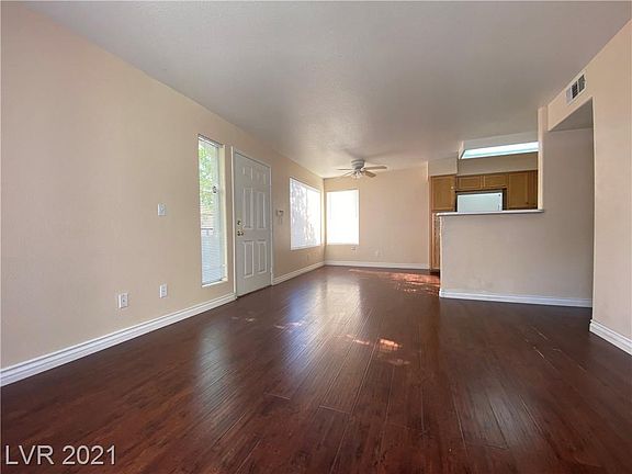 5th image of 3152 Tarpon Dr Unit 204