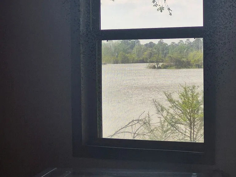 2503 River Crest Dr #1 — Photo 4