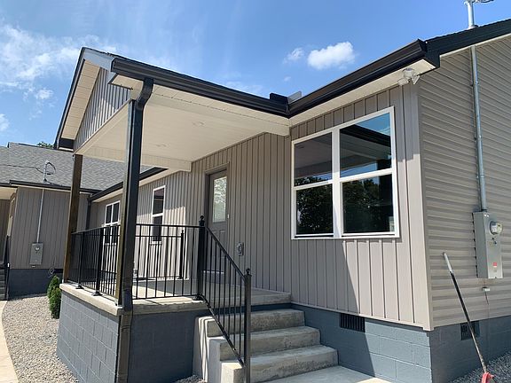 2nd image of 5201 Lonas Dr #5201
