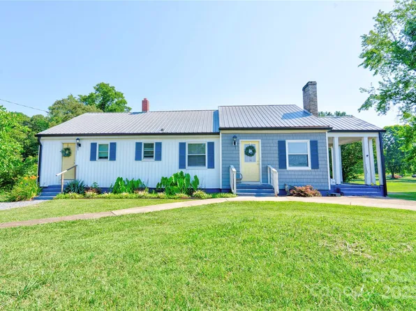 717 Pleasant Dr, Shelby, NC 28152