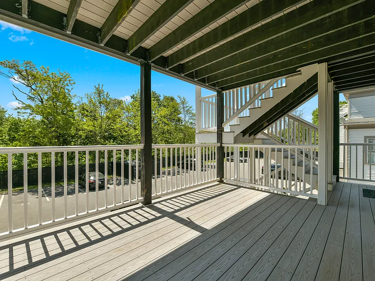19 Riverside Sq — Photo 23