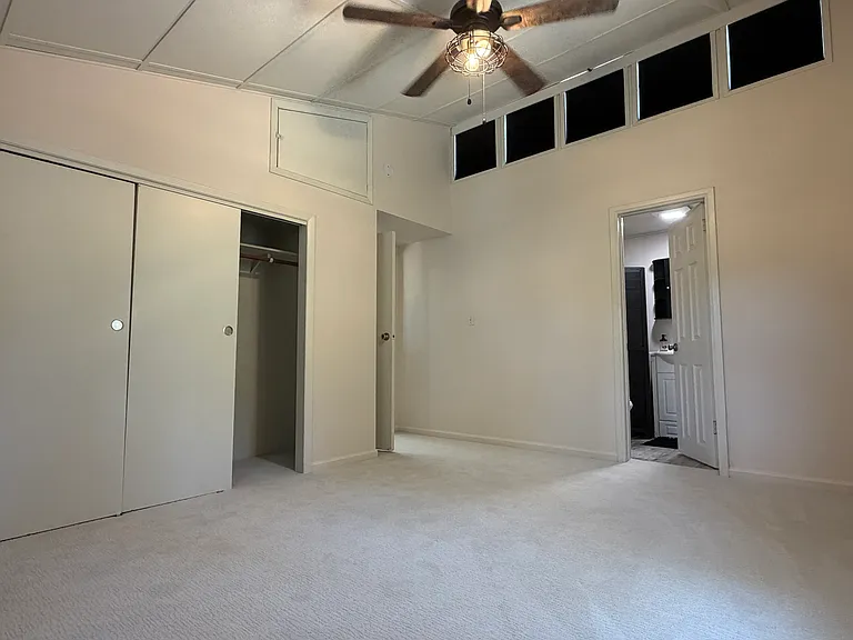 5547 Lee Dr — Photo 14