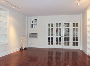 14 W 68th St APT 03, New York, NY 10023