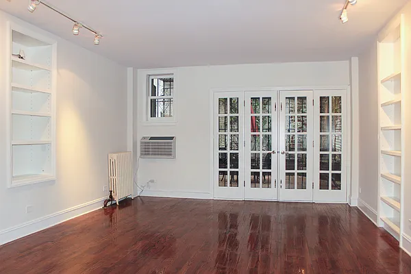 Rented by TurfNYC | media 14
