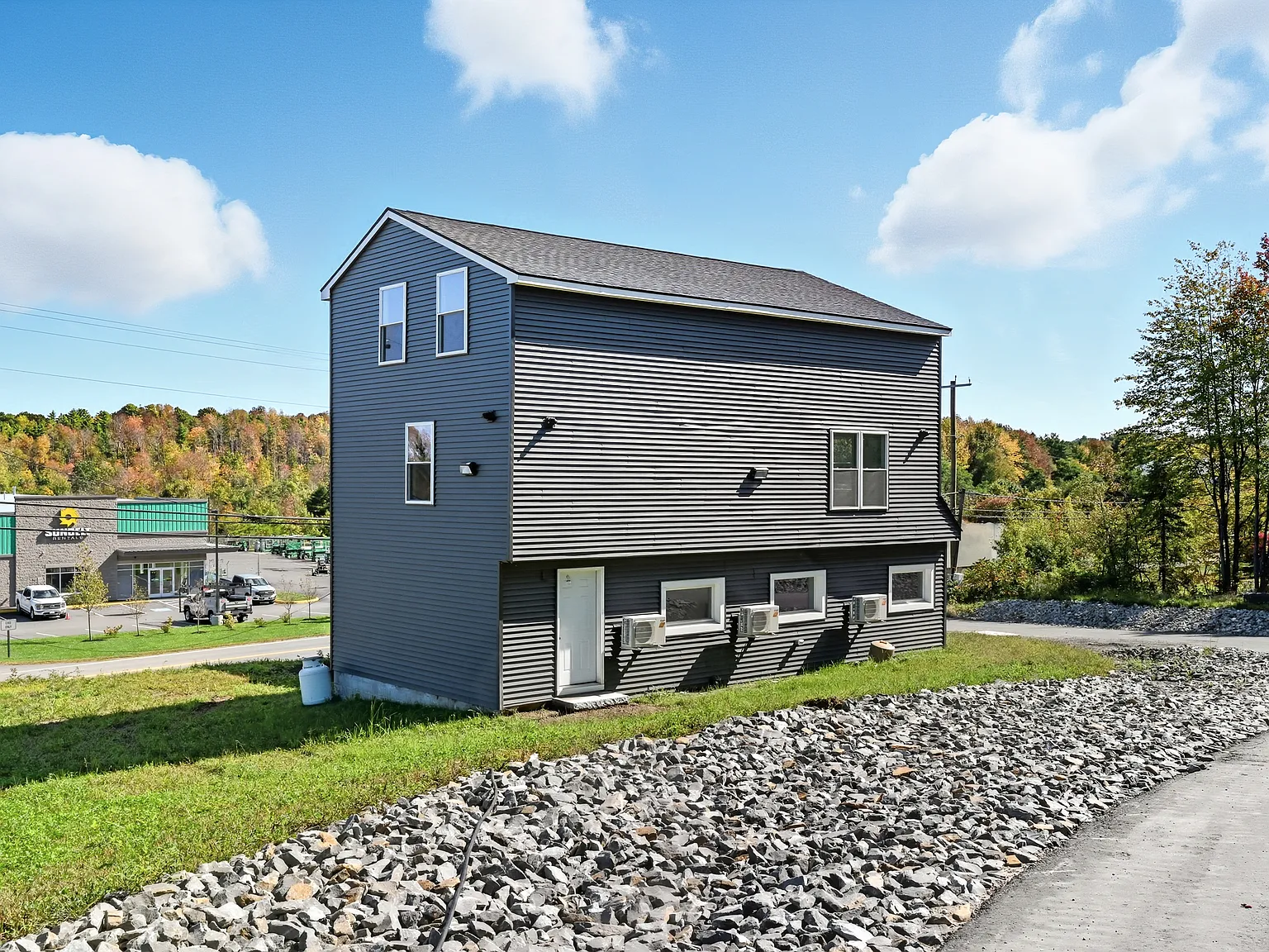 64 Leighton Rd — Photo 3