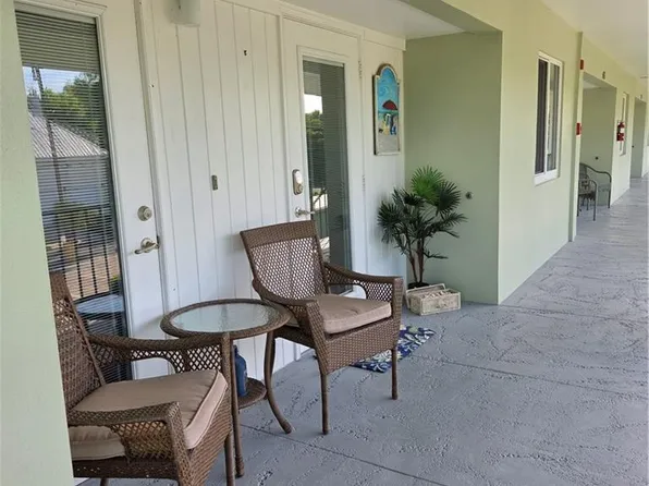 466 12th AVE S #466, NAPLES, FL 34102