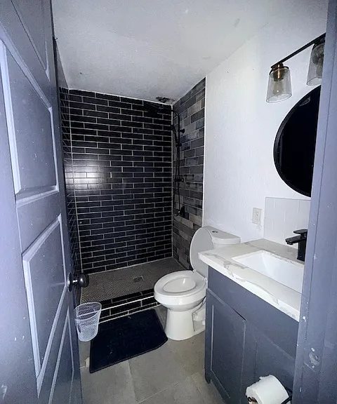 512 Dell Ct #3 — Photo 3