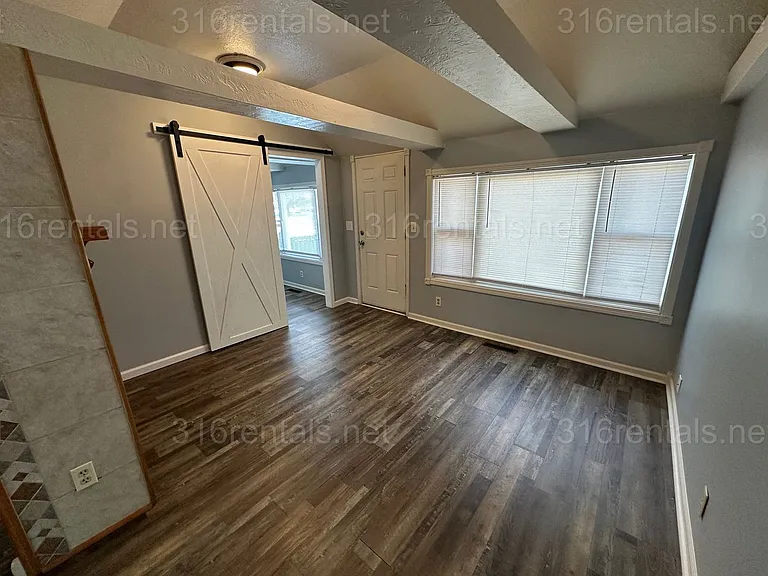 1748 S Meridian Ave — Photo 13