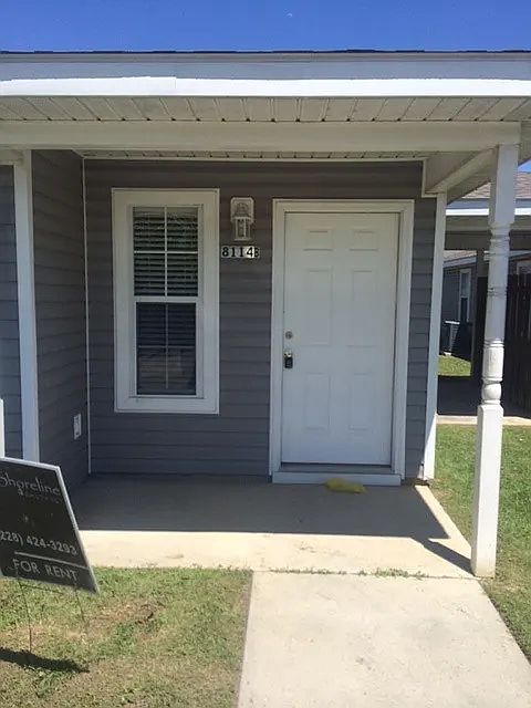 1st image of 8114 Durango Ave #B
