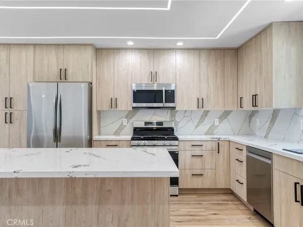 7662 Kentland Ave, West Hills, CA 91304