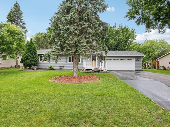6575 Hokah Dr, Lino Lakes, MN 55014