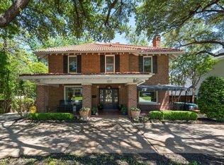 1317 Virginia Pl, Fort Worth, TX 76107