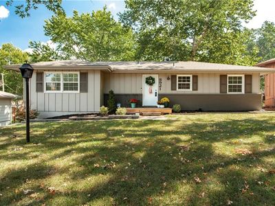 8921 N McGee St, Kansas City, MO, 64155