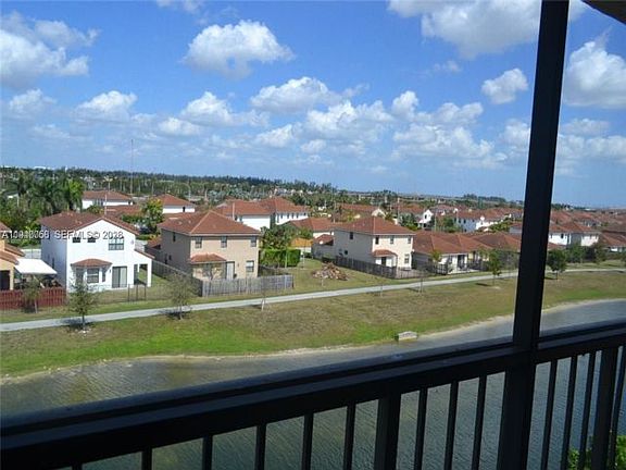 3rd image of 4-507-10155 NW 9th St #4507