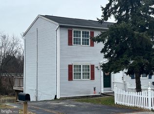 1058 Cloverton Dr, Columbia, PA 17512
