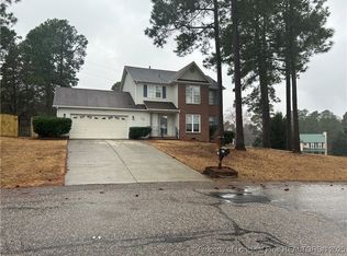 201 Richmond Park Dr, Cameron, NC 28326
