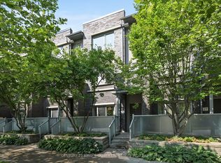 315 Village Green Sq #50, Toronto, ON M1S 0L2