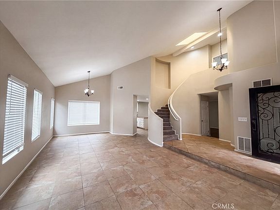 3rd image of 39676 Ridgedale Dr