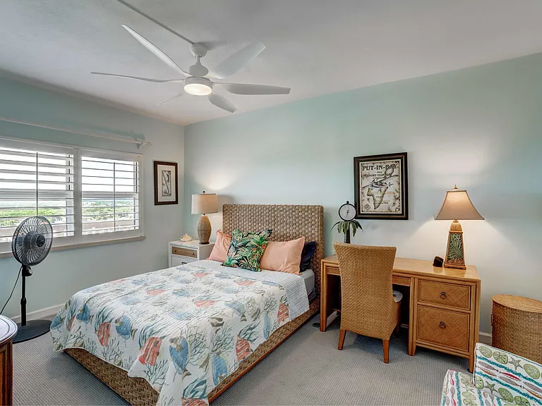 840 Ocean Dr #Penthouse C — Photo 16