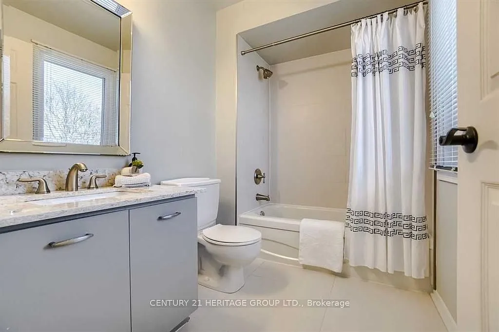 1 bed, $900 — Photo 3