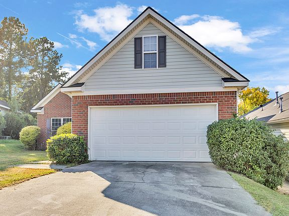 3rd image of 2070 Summerton Cir