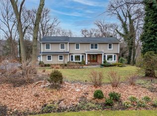 103 Buttonwood Dr, Dix Hills, NY 11746
