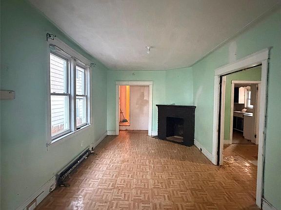 3rd image of 436 Dunham Avenue