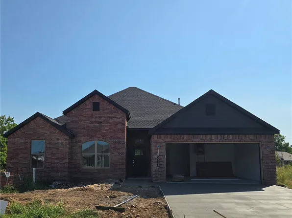 2311 N Zane St, Siloam Springs, AR 72761