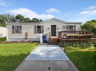 3606 Pinoak St, Clarkston, MI 48348