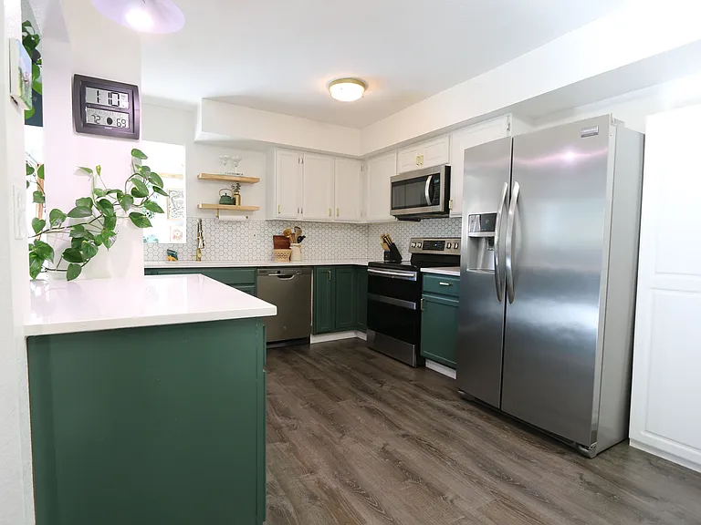 7137 Fenton Cir — Photo 2