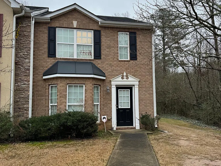 8430 Carlington Ln — Photo 6