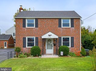 504 N Manoa Rd, Havertown, PA 19083