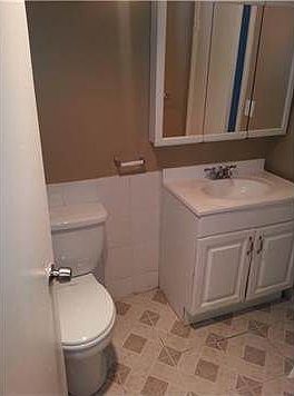 4th image of 1200 NE Miami Gardens Dr APT 819W