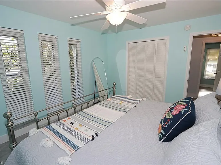 27165 Edenbridge Ct — Photo 14