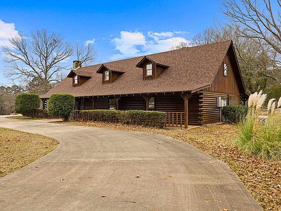 2nd image of 947 Pumpkin Center Rd